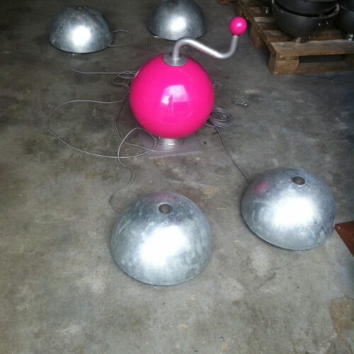 Spelzone is een Muziekbal met 4 sidekicks.